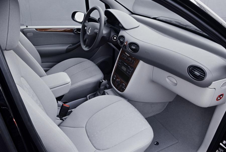  Mercedes-Benz A-Class 1997 года  (фото 300 из 314)